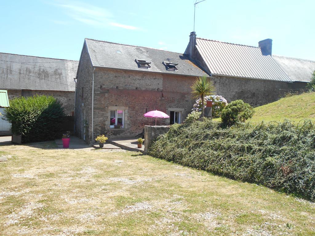 Gite De La Huberderie Quettehou Exteriér fotografie